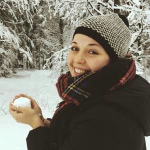 Meet your Posher, Laura